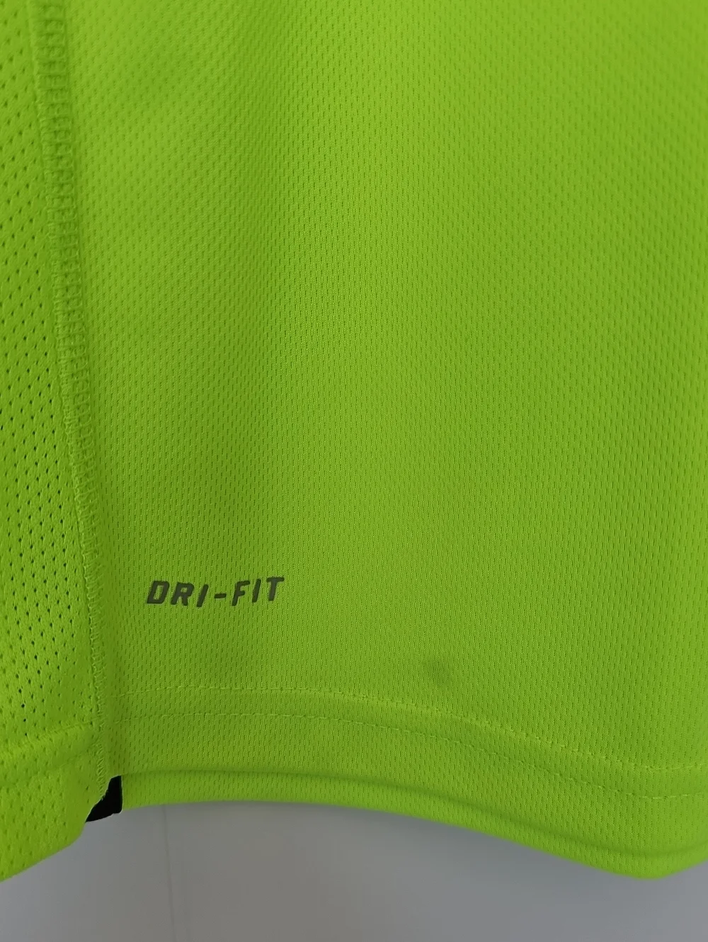 Nike Kids' Neon Green Dri-FIT Short Sleeve Tee Sz 7